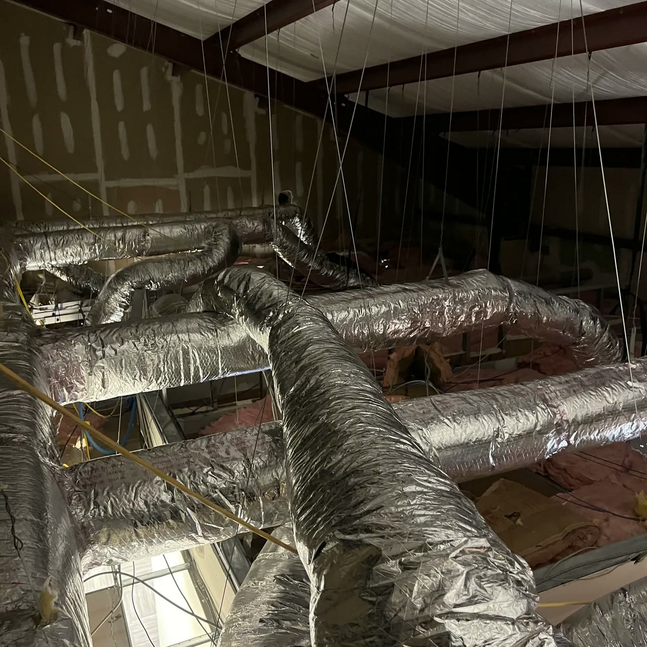 Insulated ductwork